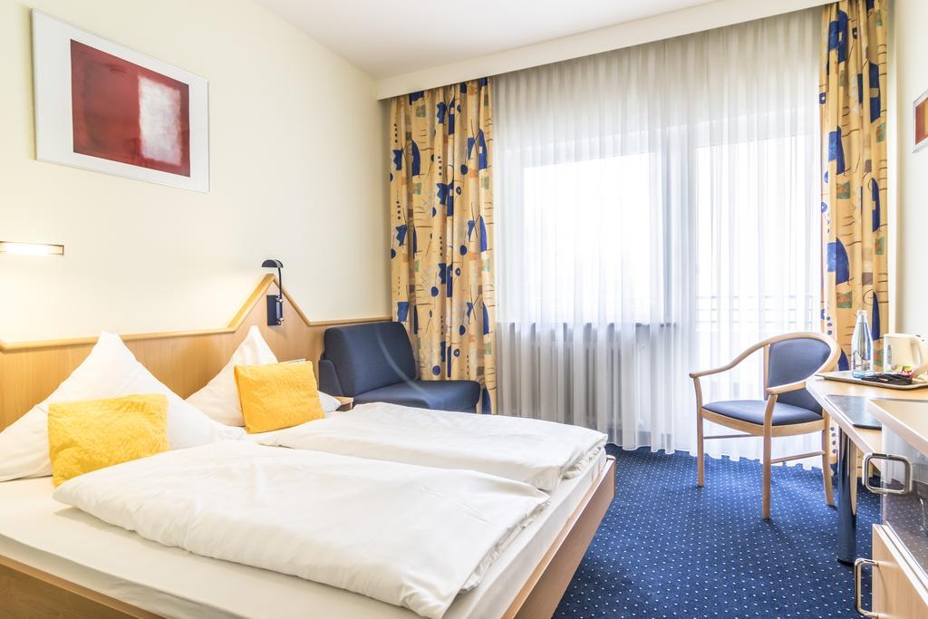 Hotel Garni Oberrhein Rheinfelden  Ruang foto