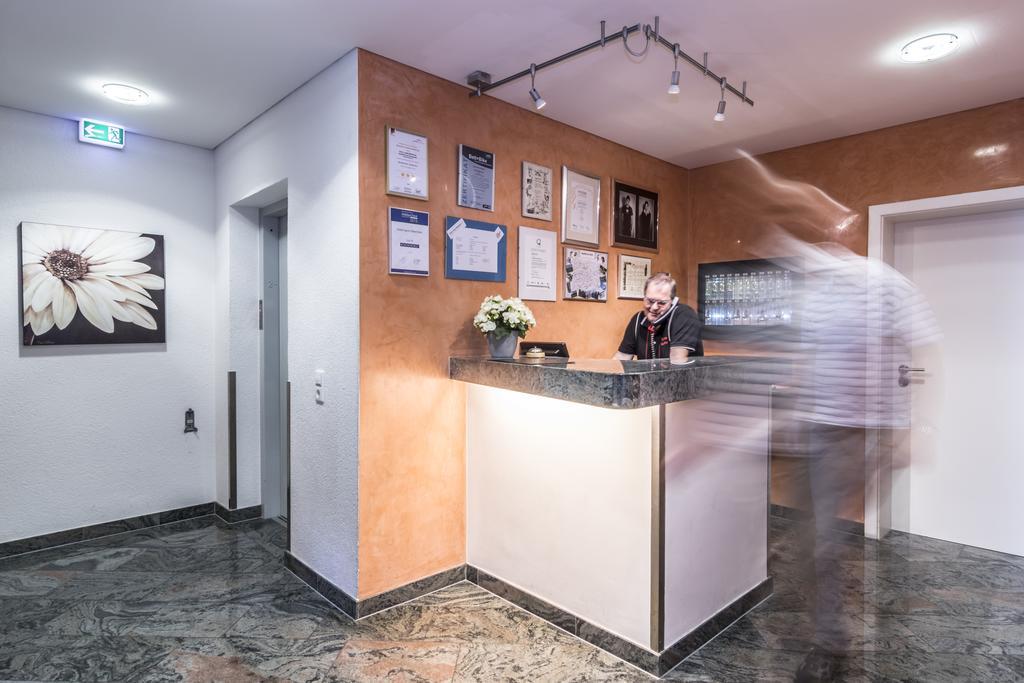 Hotel Garni Oberrhein Rheinfelden  Bagian luar foto