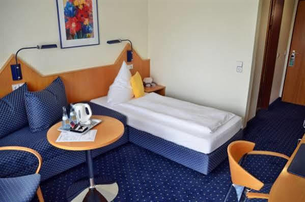 Hotel Garni Oberrhein Rheinfelden  Bagian luar foto